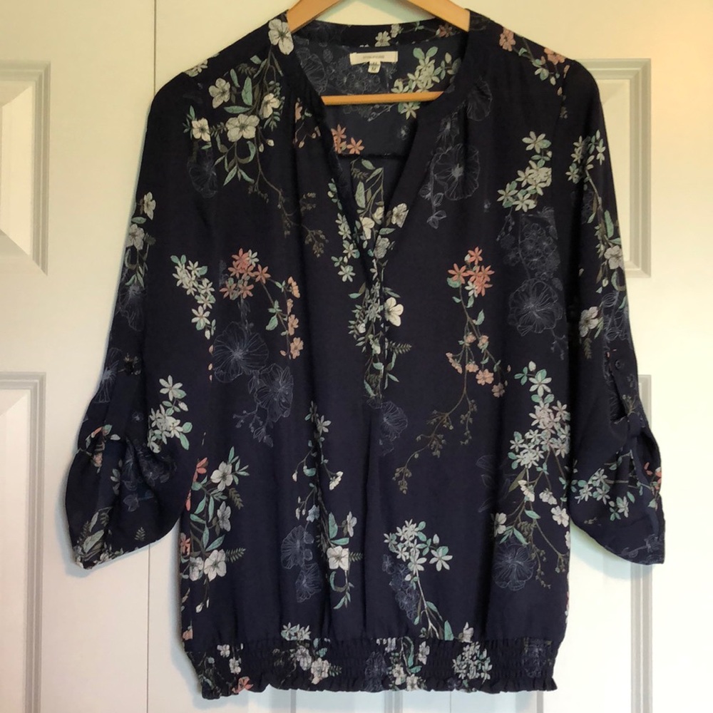 Blouse with 3/4 length sleeves